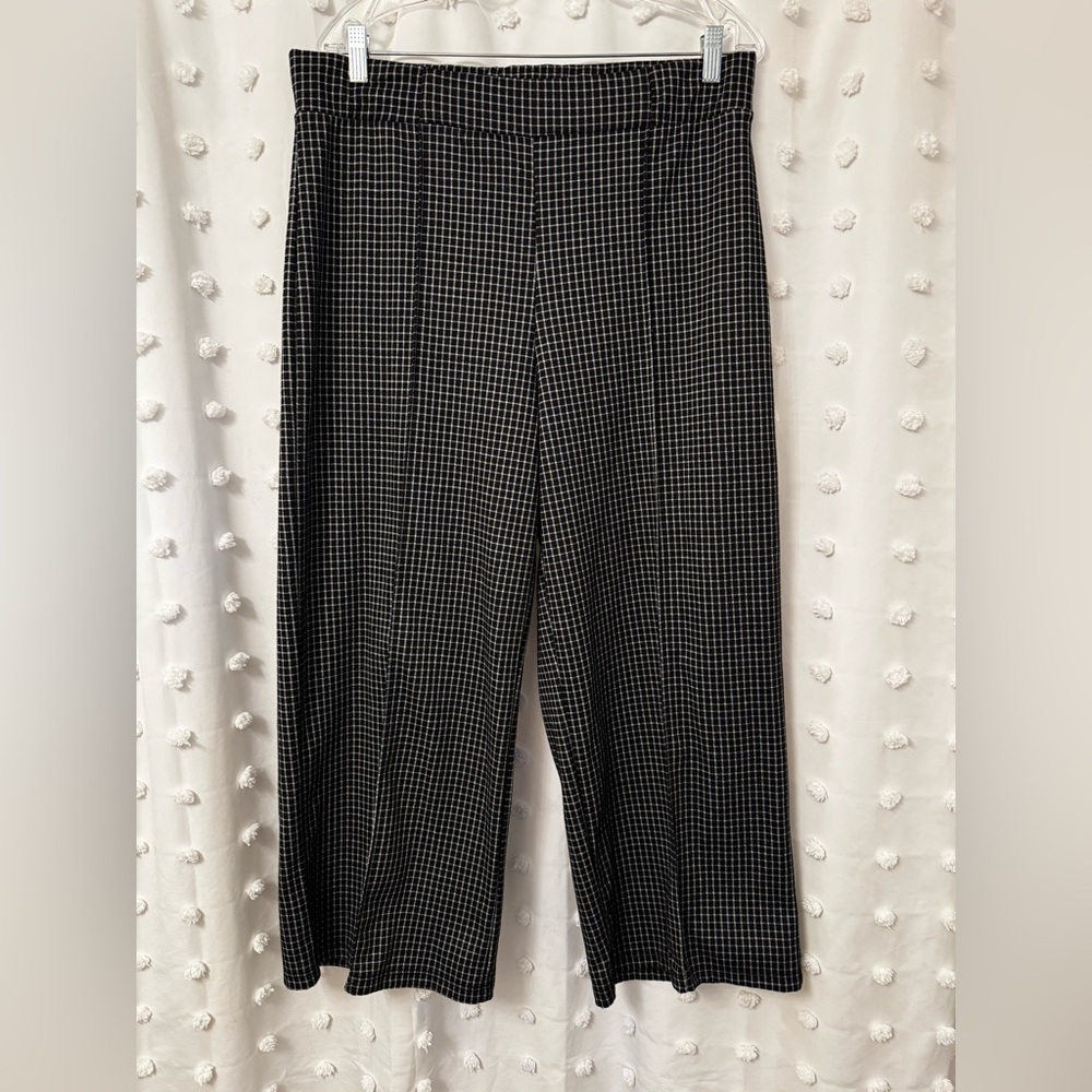 Spin Black & White Grid Print Cropped Wide Leg Pants